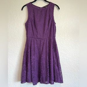 City Triangles Purple Lace Sleeveless Dress Size Medium